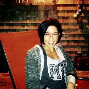 Meet your Posher, Laura